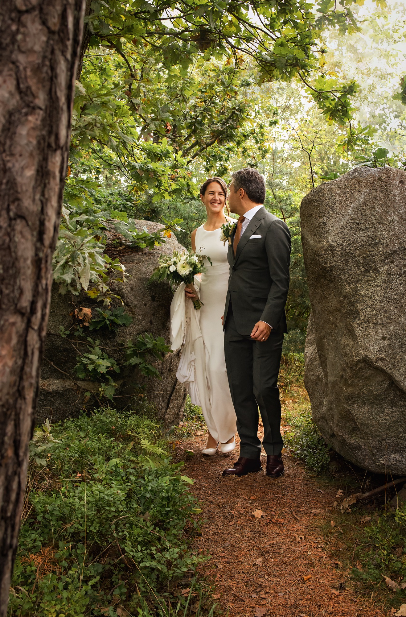 Cecilia Nyberg Eskilstuna fotograf bröllopsfotograf porträtt fine art Bröllop ute